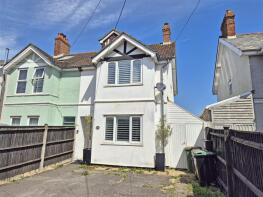 174, Gore Road, New Milton BH25 6SJ