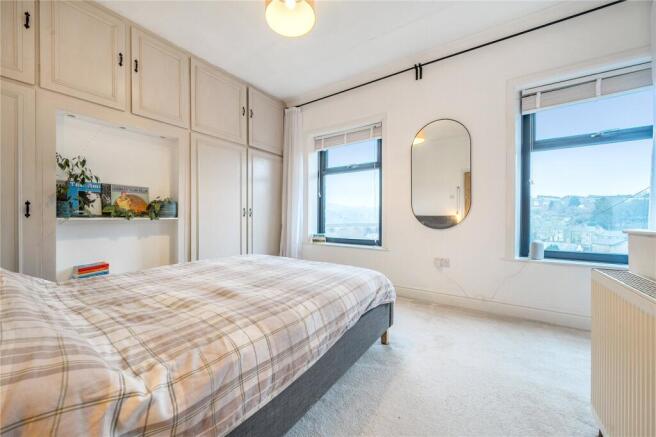 2 bed Terraced for sale Image 8