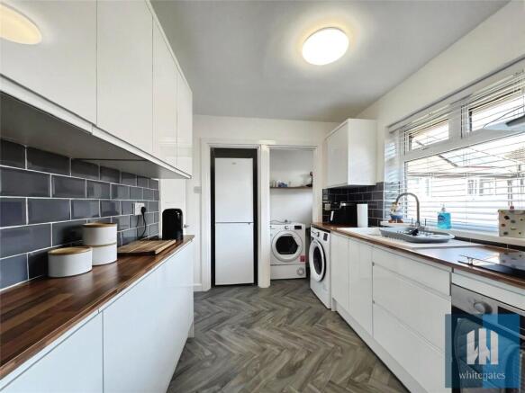 1 bed Apartment for sale Image 8