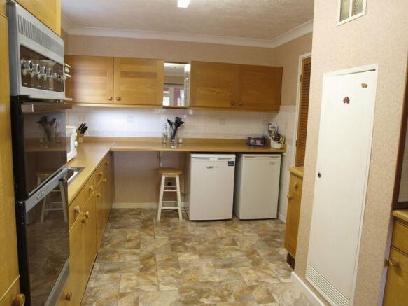 Kitchen Pic 2
