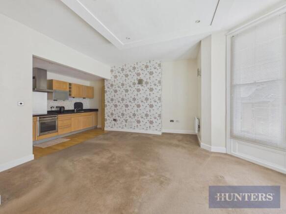 1 bed Apartment for sale Image 6
