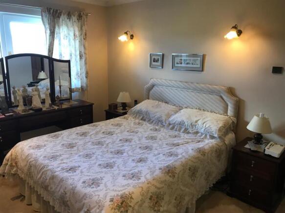 ANOTHER ROOM ASPECT
