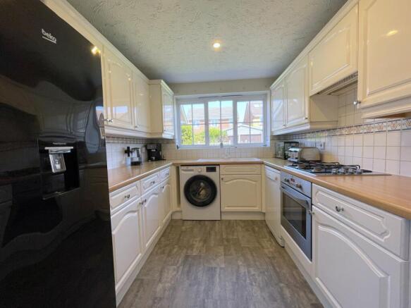 Fitted Kitchen