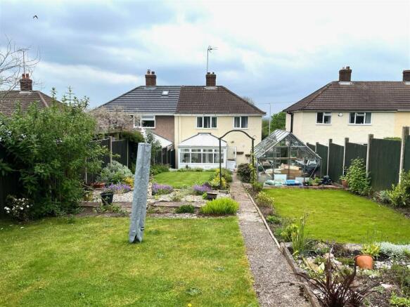 56 hardie avenue (14).jpeg