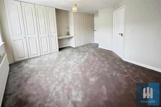 5 bed Detached to rent Image 5