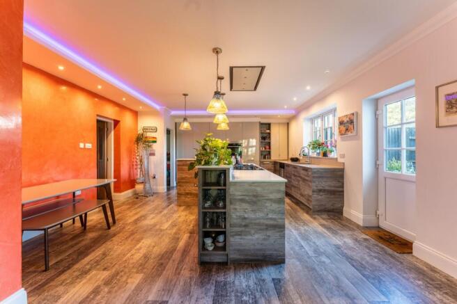Open Plan Lounge/Kitchen/Dining