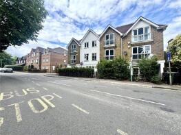 Flat 8, 3, York Road, Woking GU22 7EN