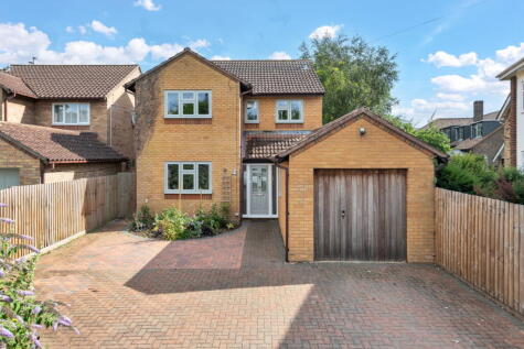 Linden Grove,Godmanchester,Huntingdon,PE29 2AS