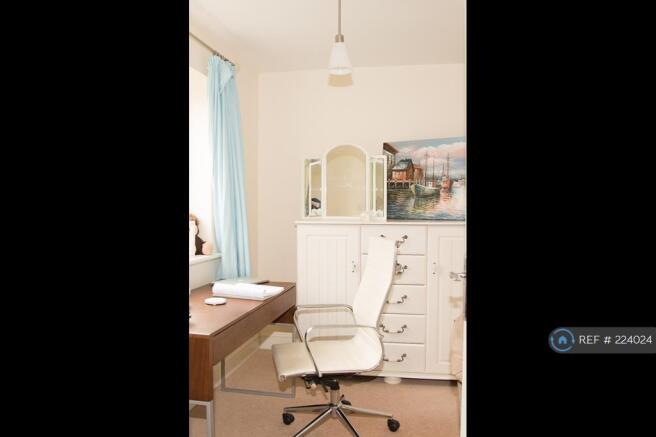 Bedroom 3/Office