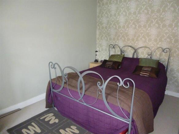 Bedroom 2.JPG
