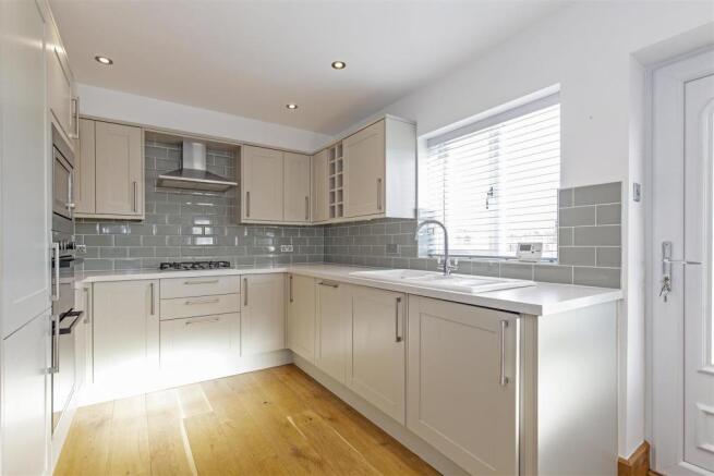 Kitchen-3.jpg