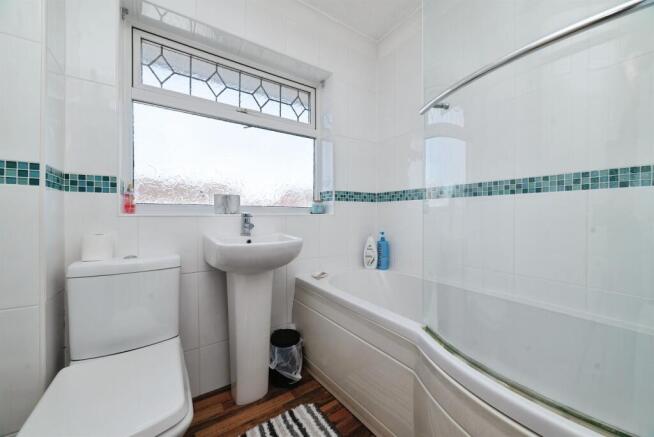 2 bed Semi-Detached for sale Image 11