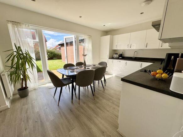 Open Plan Dining Kitchen