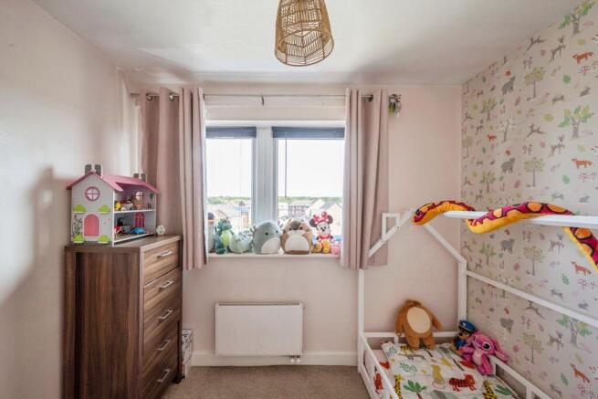 2 bed Flat for sale Image 10