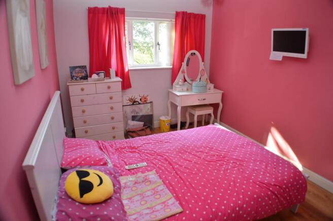Bedroom 1 (Double)