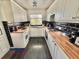3, Oundle Drive, Ilkeston DE7 5DX