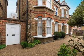 Ground Floor Flat, 40, Priests Bridge, East Sheen, London SW14 8TA
