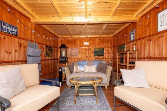Garden room