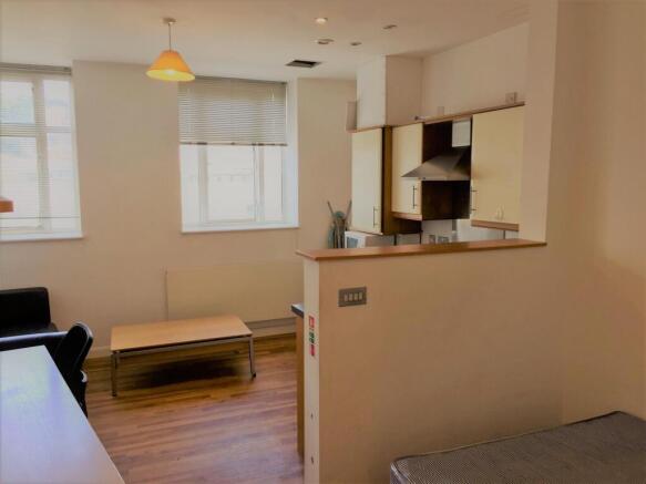 68263291_24283587740