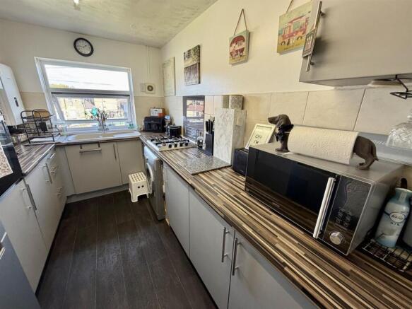 Apartment in Mirfield - View 4
