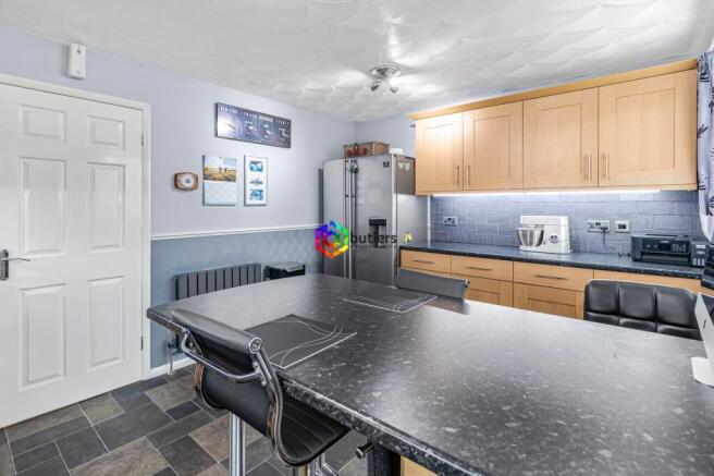 3 bed Detached for sale Image 6