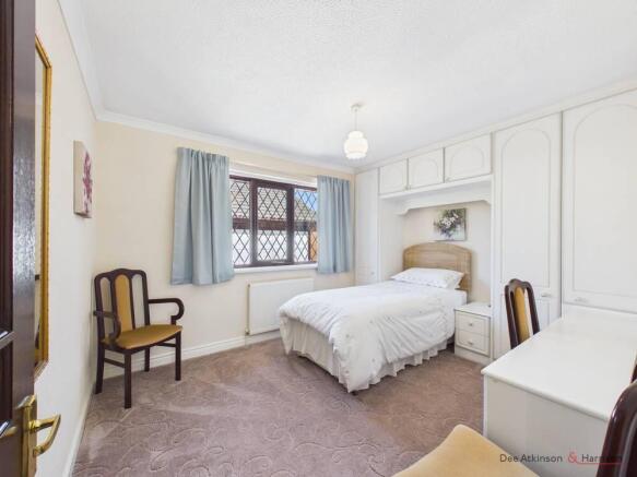 2 bed Detached Bungalow for sale Image 7
