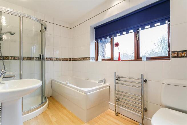 8319339-interior19.jpg