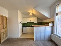 Top Flat, 3, Hillsborough Avenue, Exeter EX4 6BW