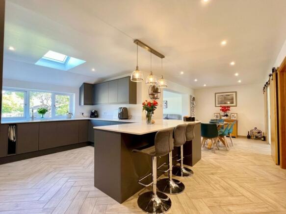 Kitchen dining room