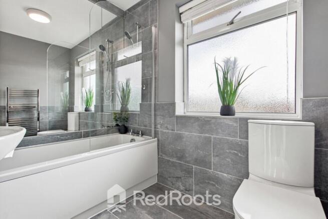3 bed Semi-Detached for sale Image 12