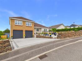 24, Scarletts Well Park, Bodmin PL31 2RF