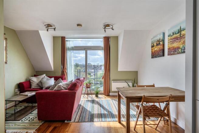 Kitchen/Dining/Lounge