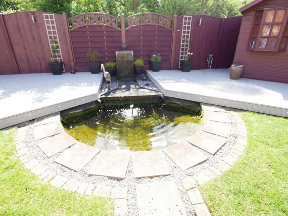 Feature Pond