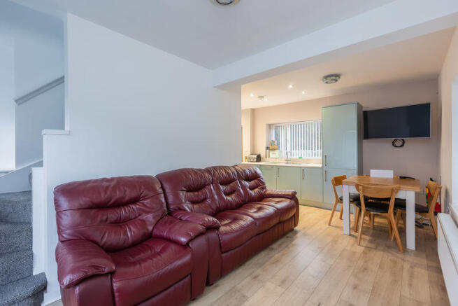 12 bed Character Property for sale Image 10