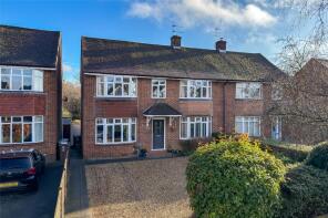 98, Charmouth Road, St. Albans AL1 4SQ