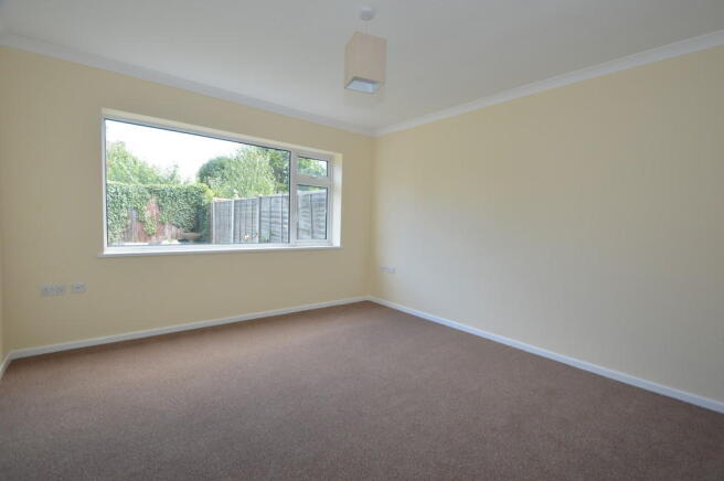 BED 1 OR DINING R...
