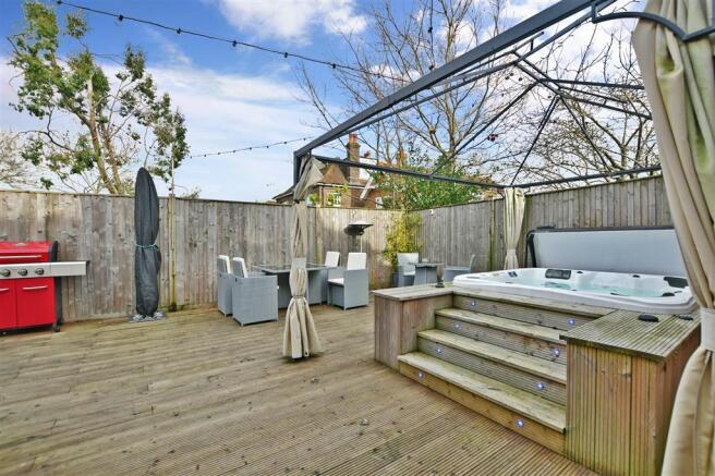 Patio / Decking