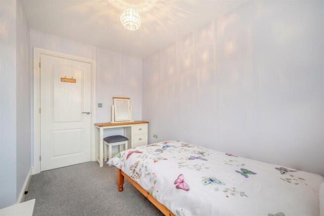 8587310-interior48.jpg
