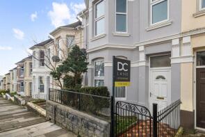 25, Lipson Avenue, Plymouth PL4 8SQ