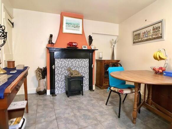 Dining Room (2)