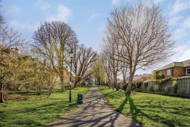 Horne Way, Putney, SW15 photo 4