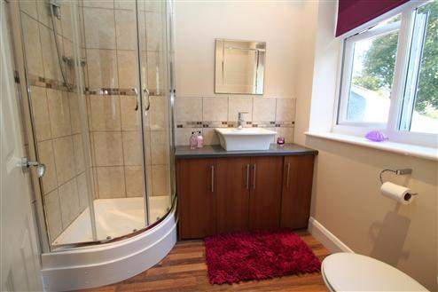 En-suite to Bedroom 1
