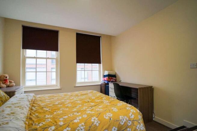 1 bed Flat to rent Image 10
