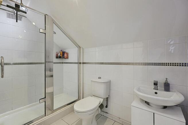 3 bed Semi-Detached for sale Image 7