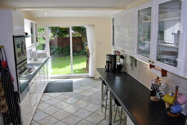 Kitchen.JPG