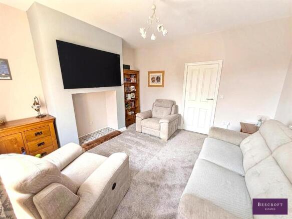 2 bed Terraced for sale Image 5