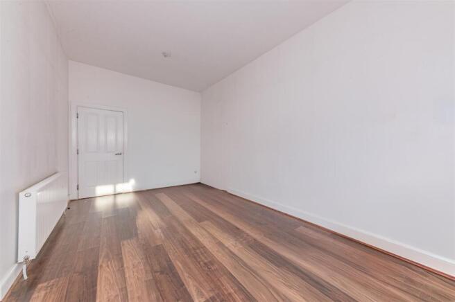 104 Seagate Dundee-4.JPG