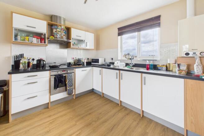 CAM02545G0-PR0481-STILL006