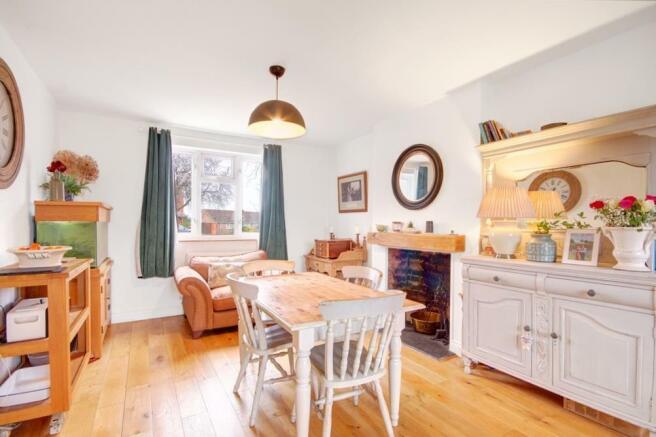 Kitchen 4.jpg