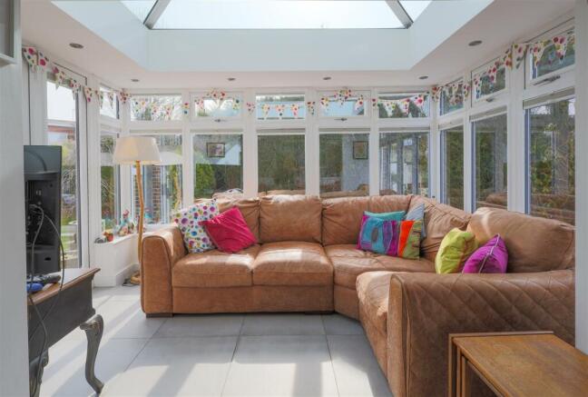 Conservatory 1.jpg
